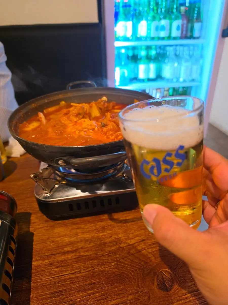 구운 고기 한 점 클로즈업