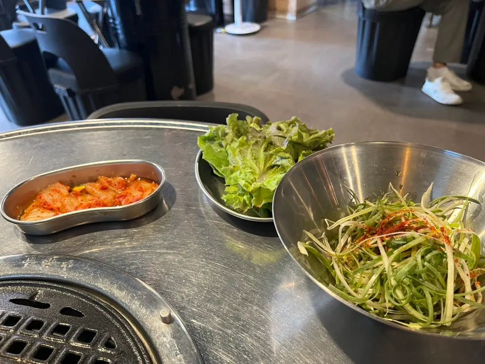 Salted hairtail fish sauce and pickled chili-strip sides
