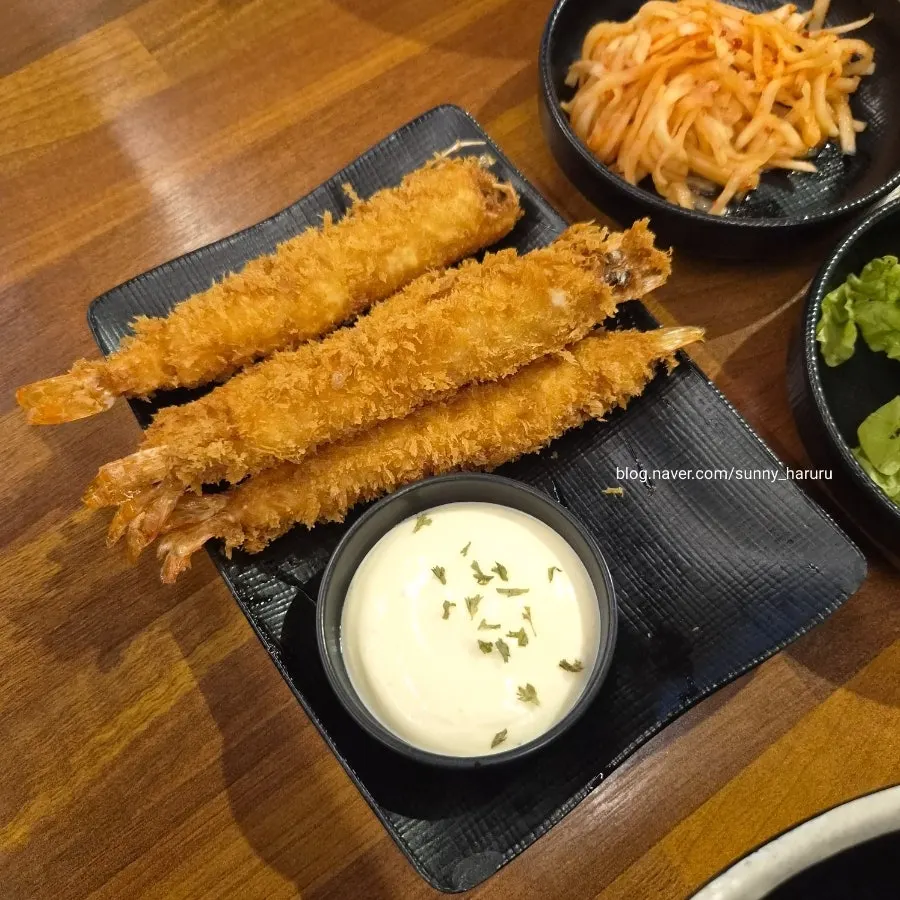 กุ้งทอดกรอบที่มากับเซ็ตกลางวัน