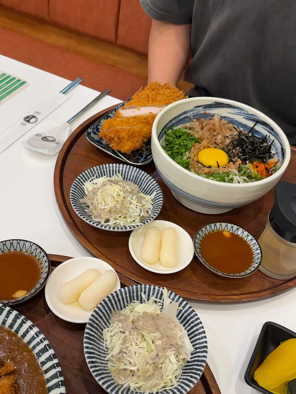 Empty bowl after finishing the kaesoba curry set