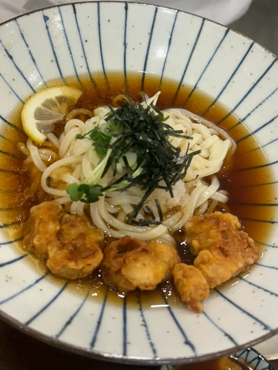 Cold bukkake udon topped with gara-age