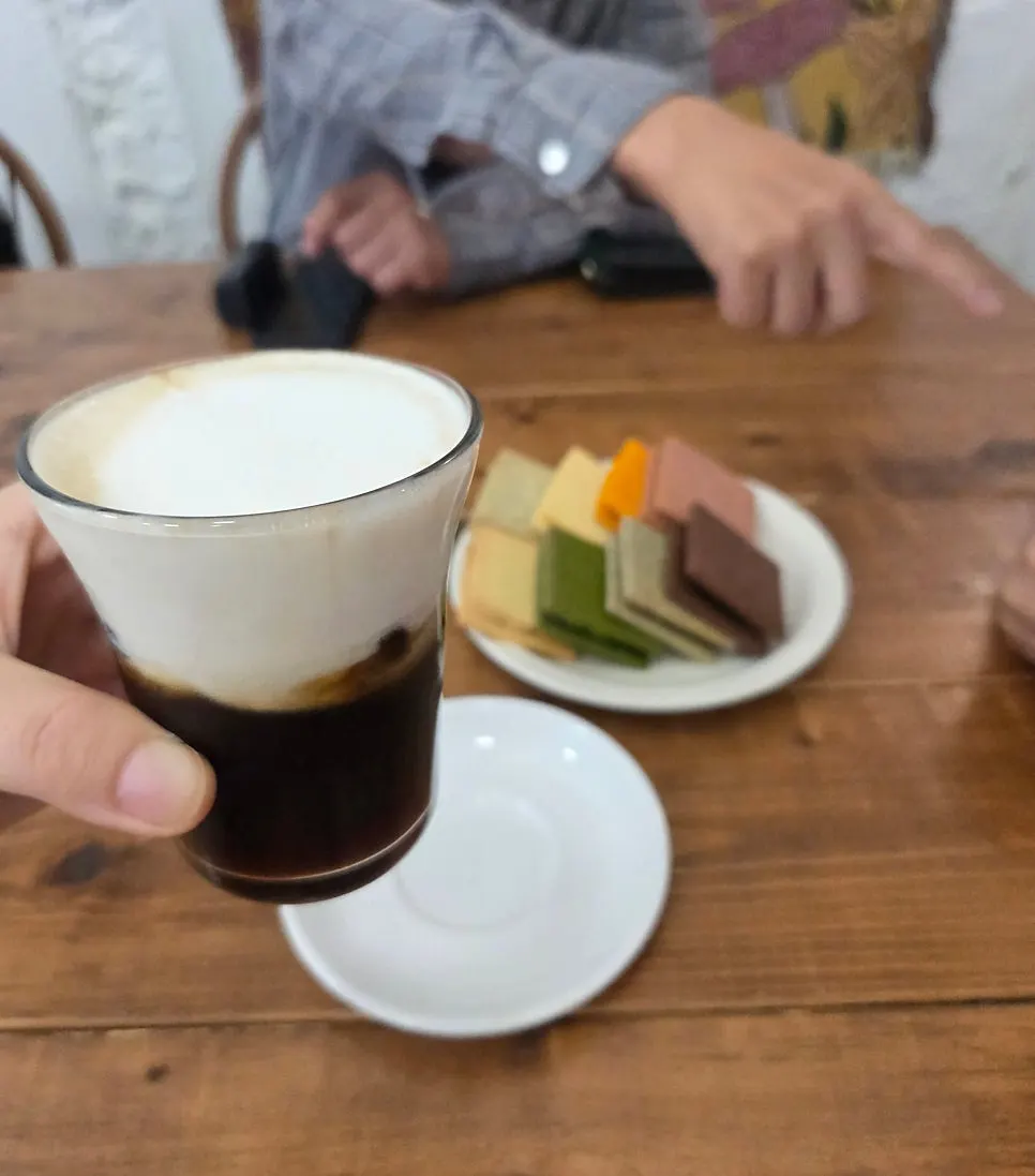 Salted cream coffee showing its cream layer