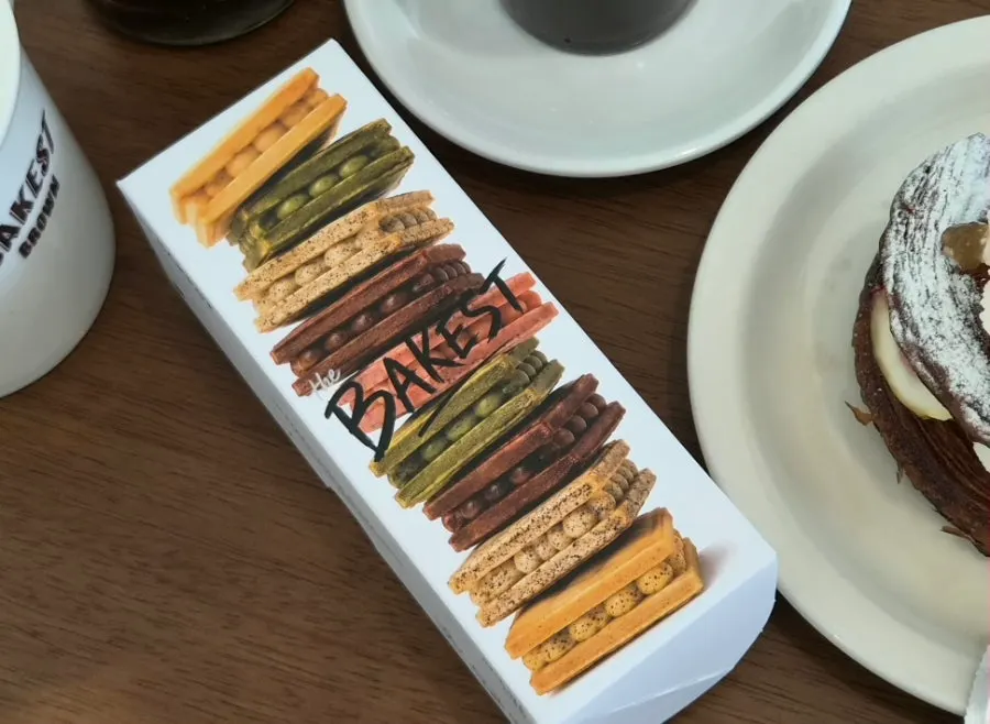 8가지 맛으로 구성된 강남 샌드 세트