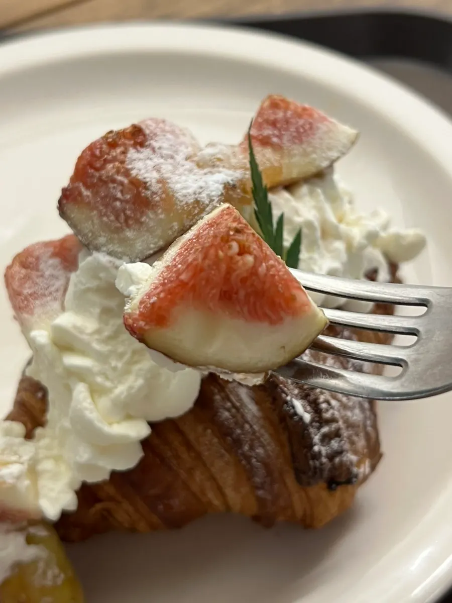 Fig croissant piled high with figs