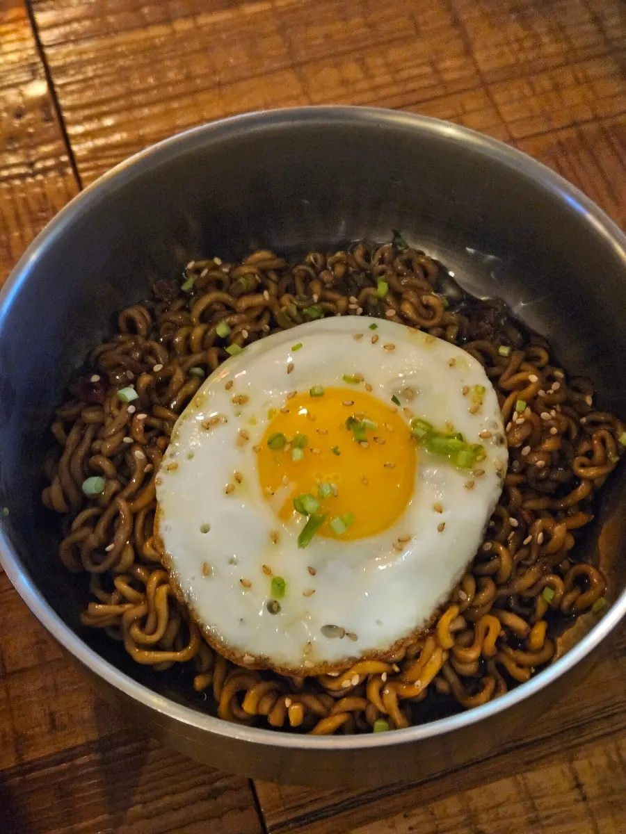 Truffle jjapaghetti, ₩8,000, at Bako Jumak