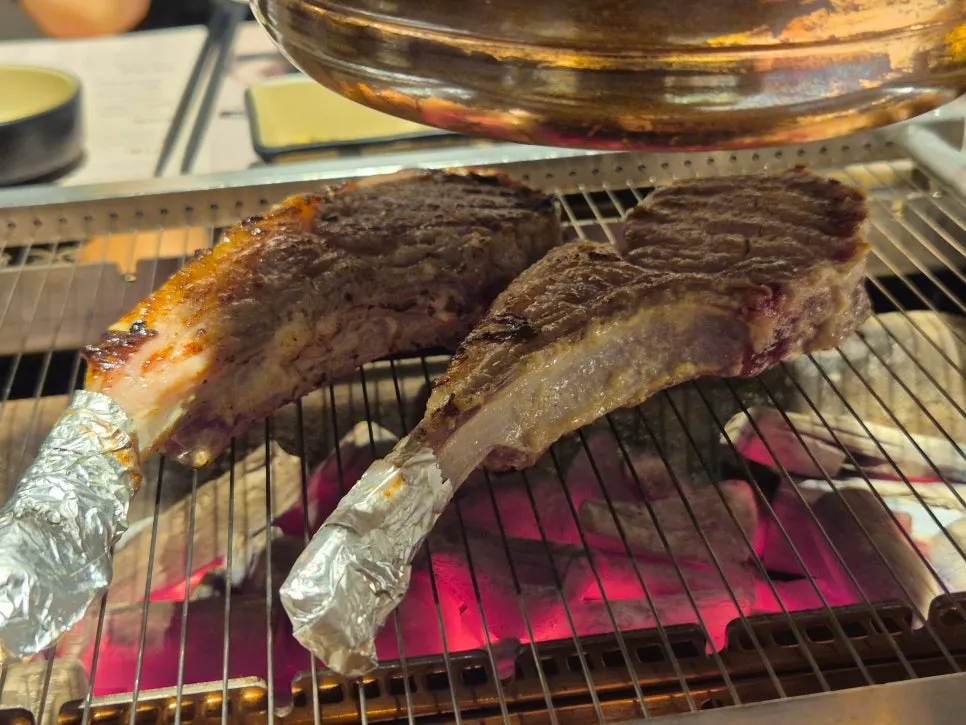 Pre-grilled French rack lamb ribs