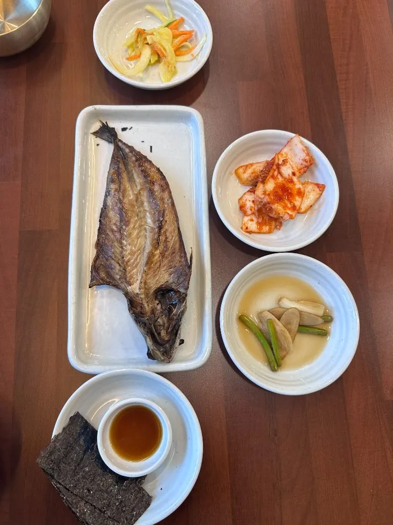 Golden grilled mackerel