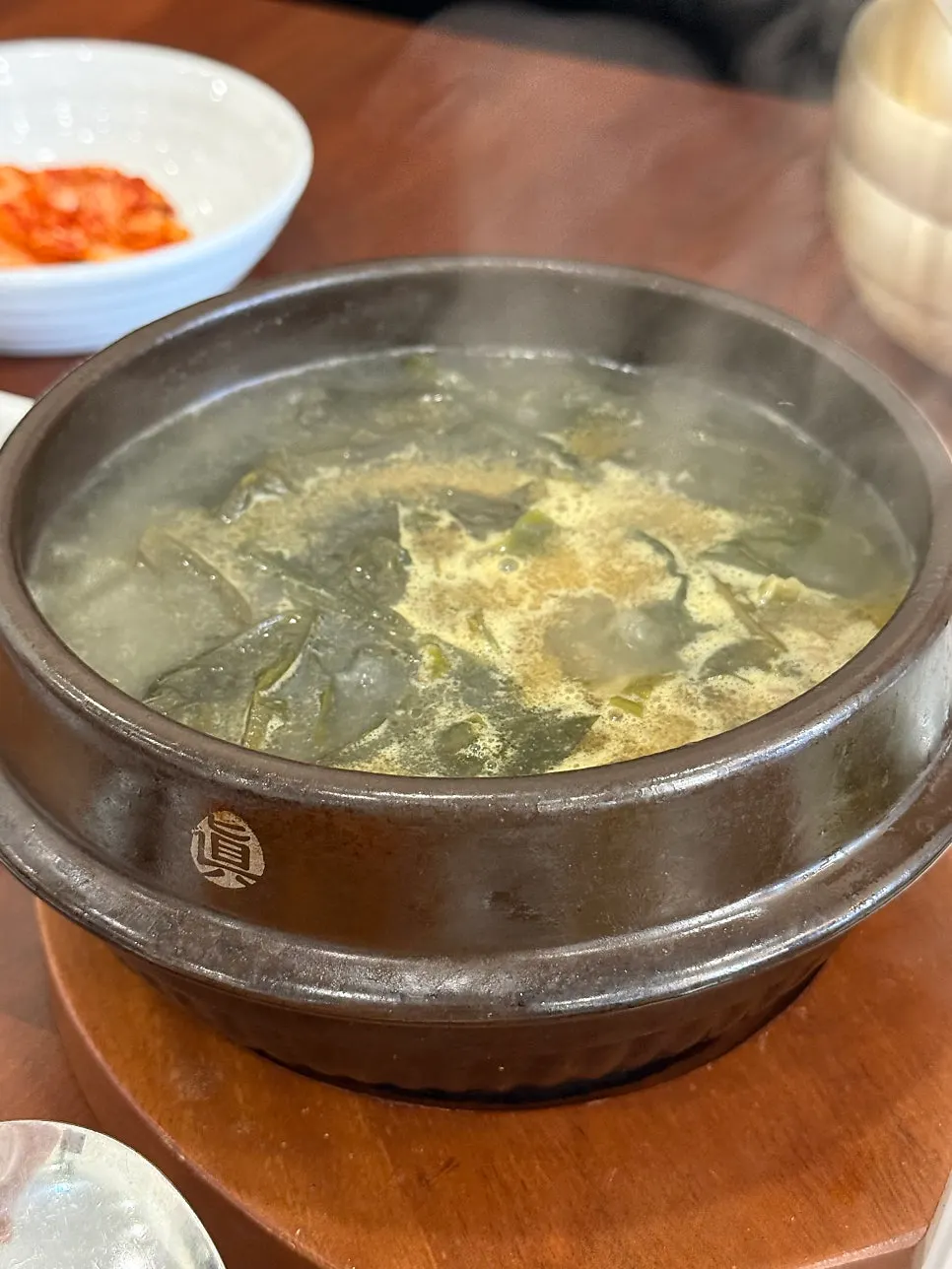 꼬막초무침과 김 쌈