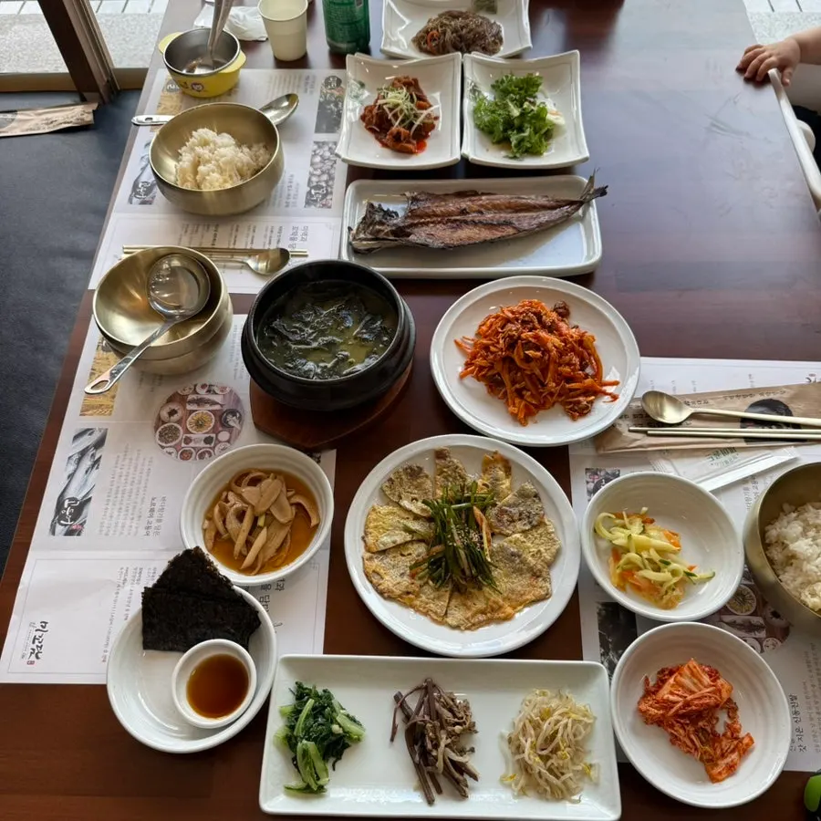가족모임에 어울리는 한정식 상차림