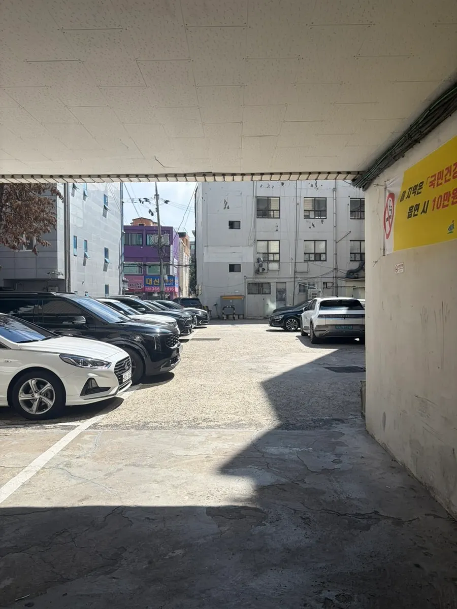 Street view near the entrance of Gungmin Nakgopsae Gangseo Branch