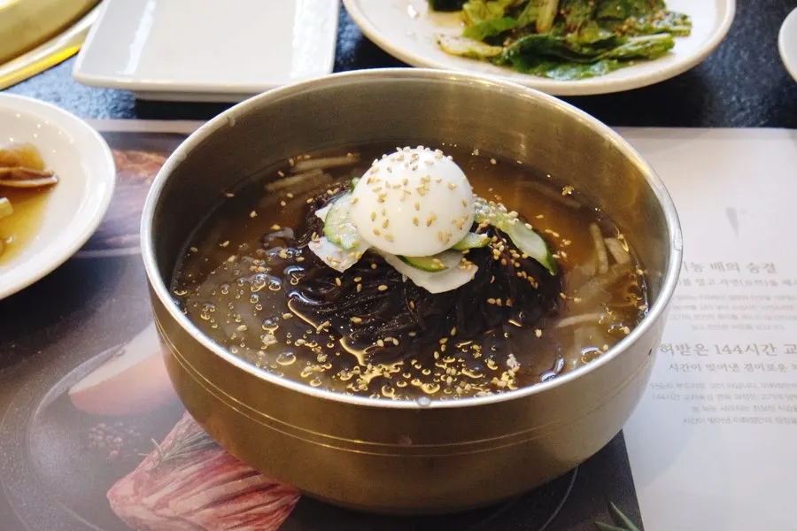 Pork ribs and mul-naengmyeon order