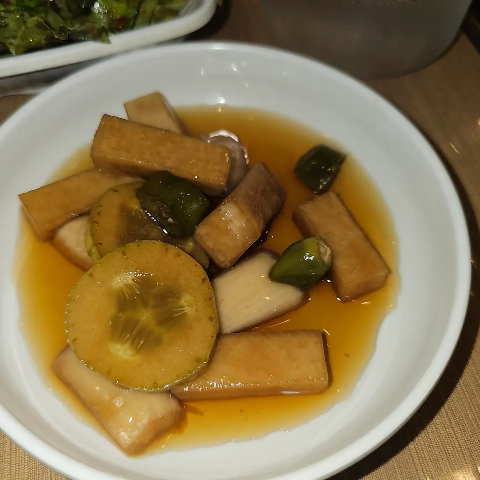 Plate of basic side dishes delivered by the serving robot
