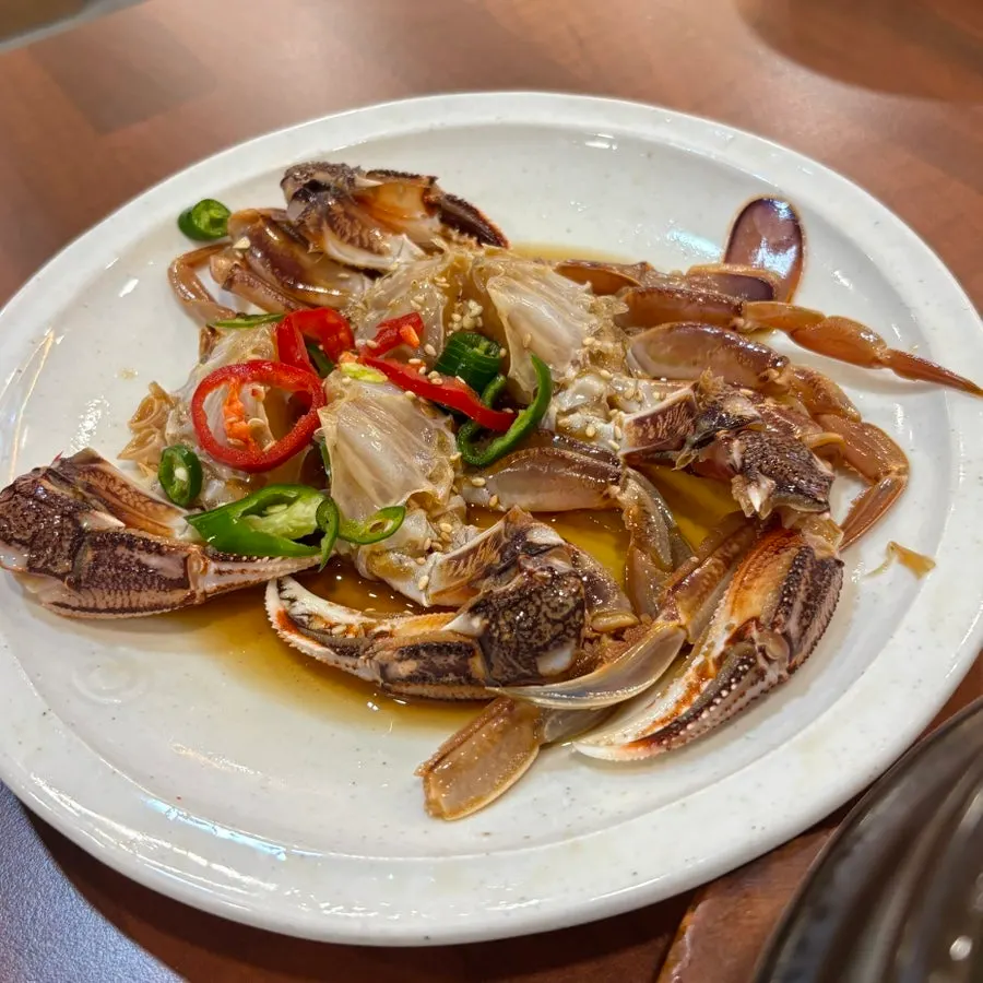 A bowl of Jeju yellow soy crab