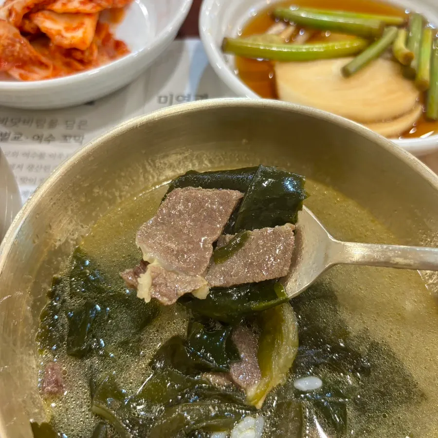 Golden-grilled Andong-style salted mackerel