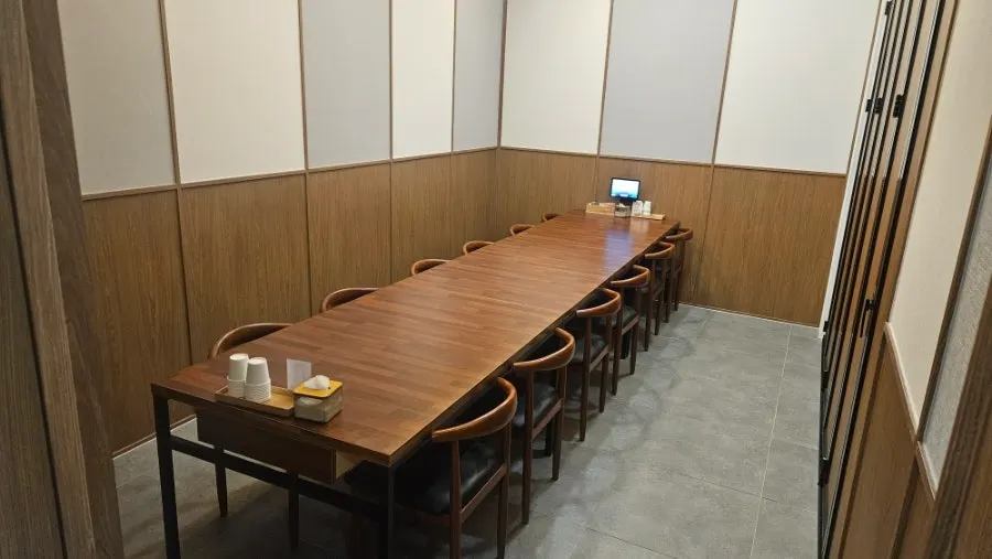 Clean interior of Mikodam Magok-Balsan Branch