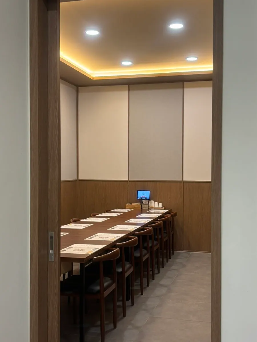 Mikodam's private room, good for family meals and gatherings
