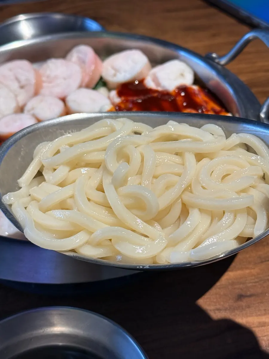 추가 주문한 우동사리