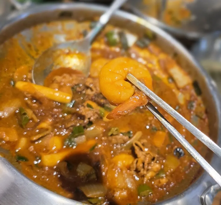Nakwoosae fully soaked in the sauce