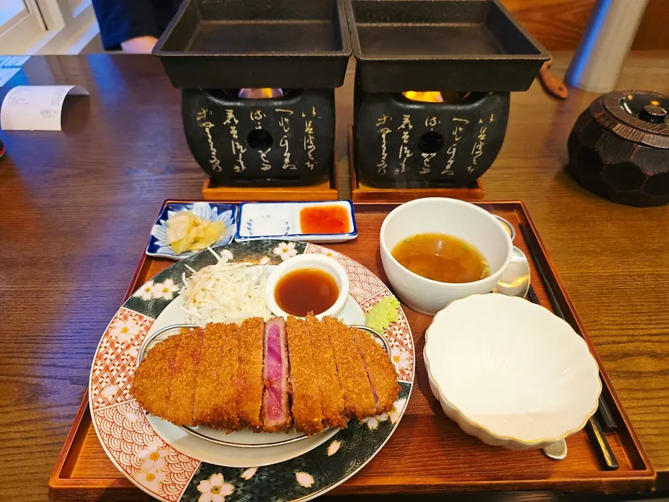 ₩19,500 sirloin gyukatsu