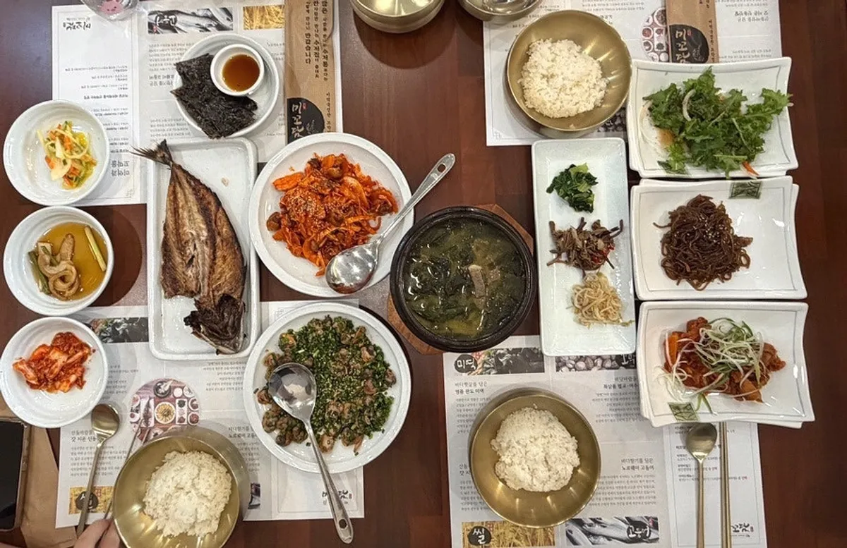 Visiting a Korean set-meal restaurant near Balsan Station