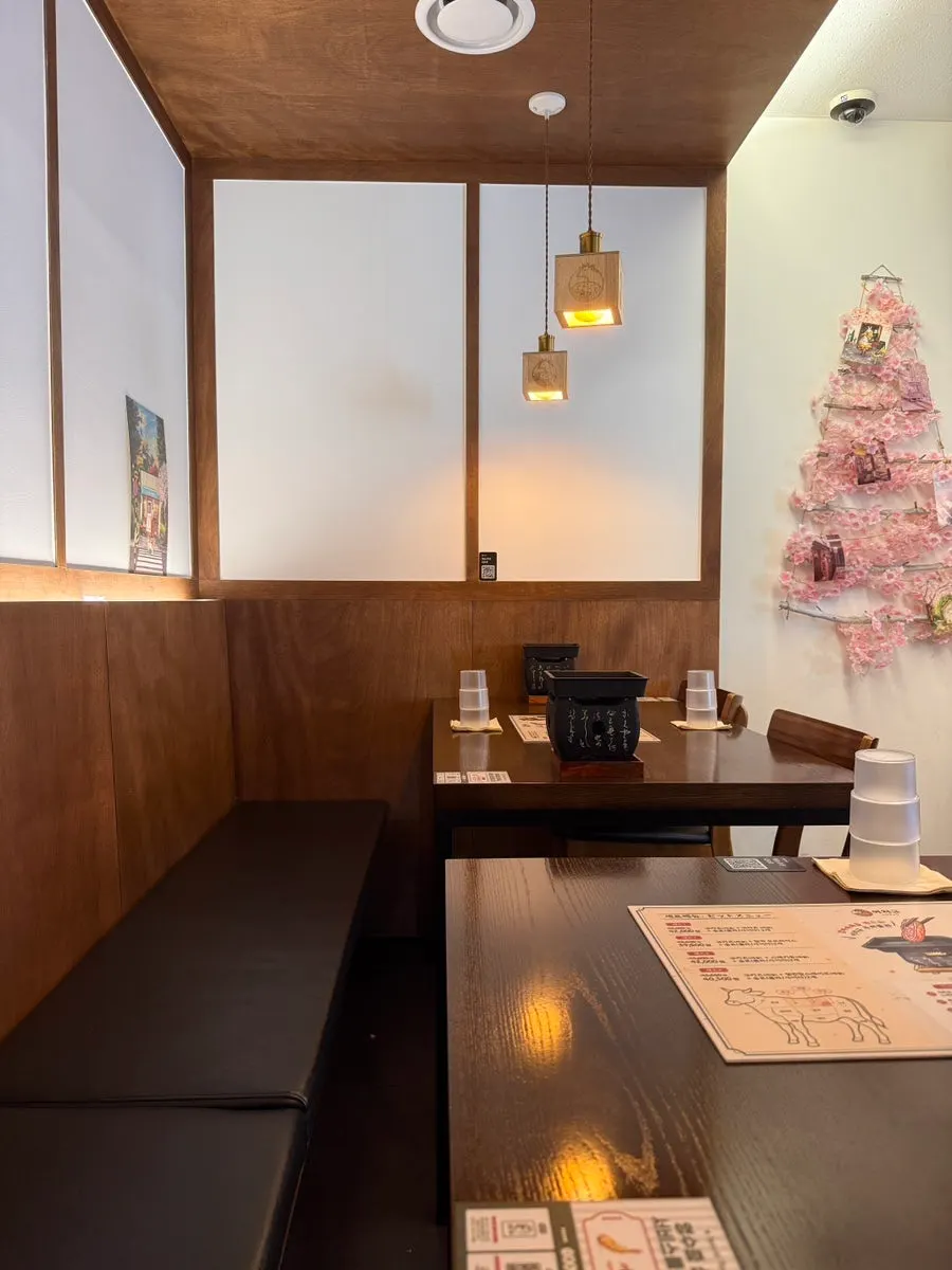 Japanese-style interior at Ichigyu Balsan Station Branch