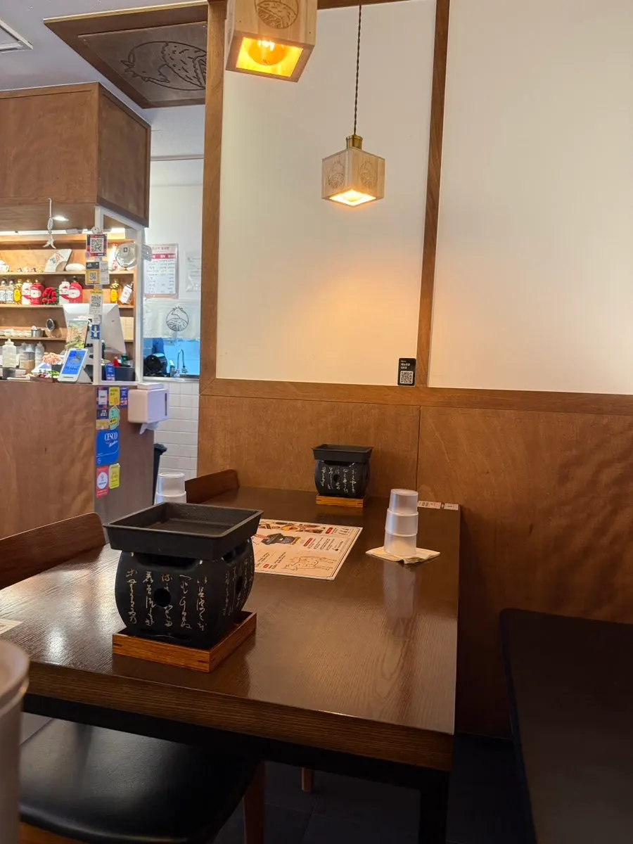 Dining area at Ichigyu Balsan Station Branch