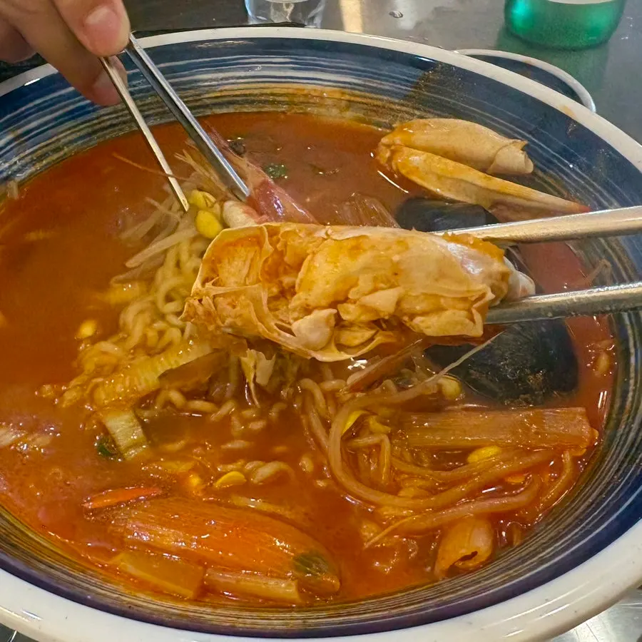 꽃게해물라면의 꽃게