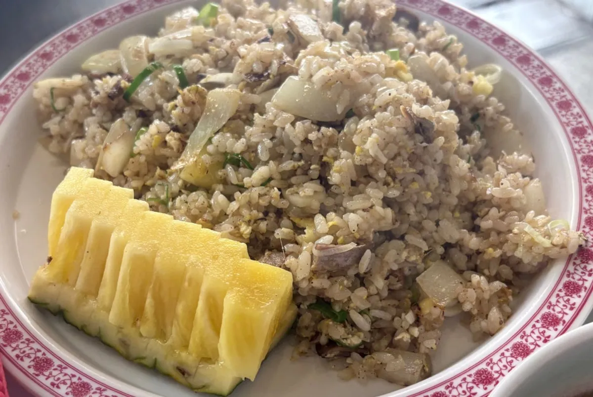 Pineapple fried rice at Bangbaedong Ssalguksu