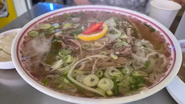A bowl of brisket pho at Bangbaedong Ssalguksu