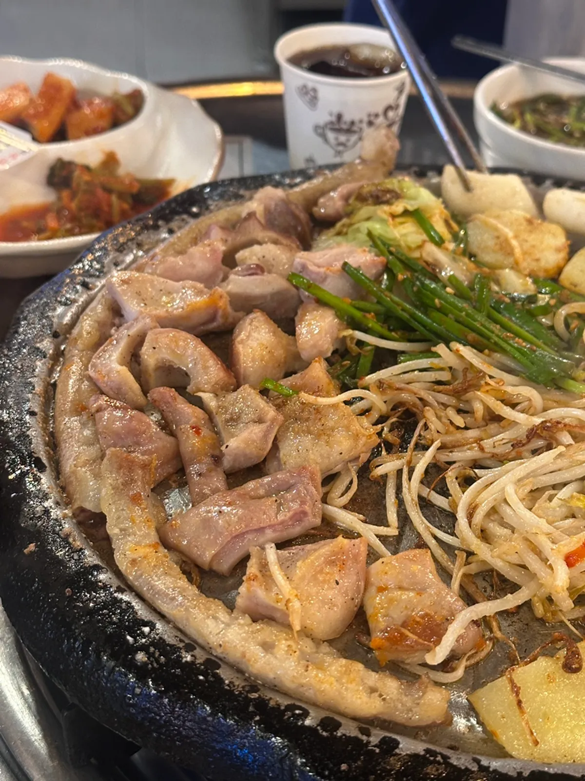 A full spread of gopchang and beef makchang