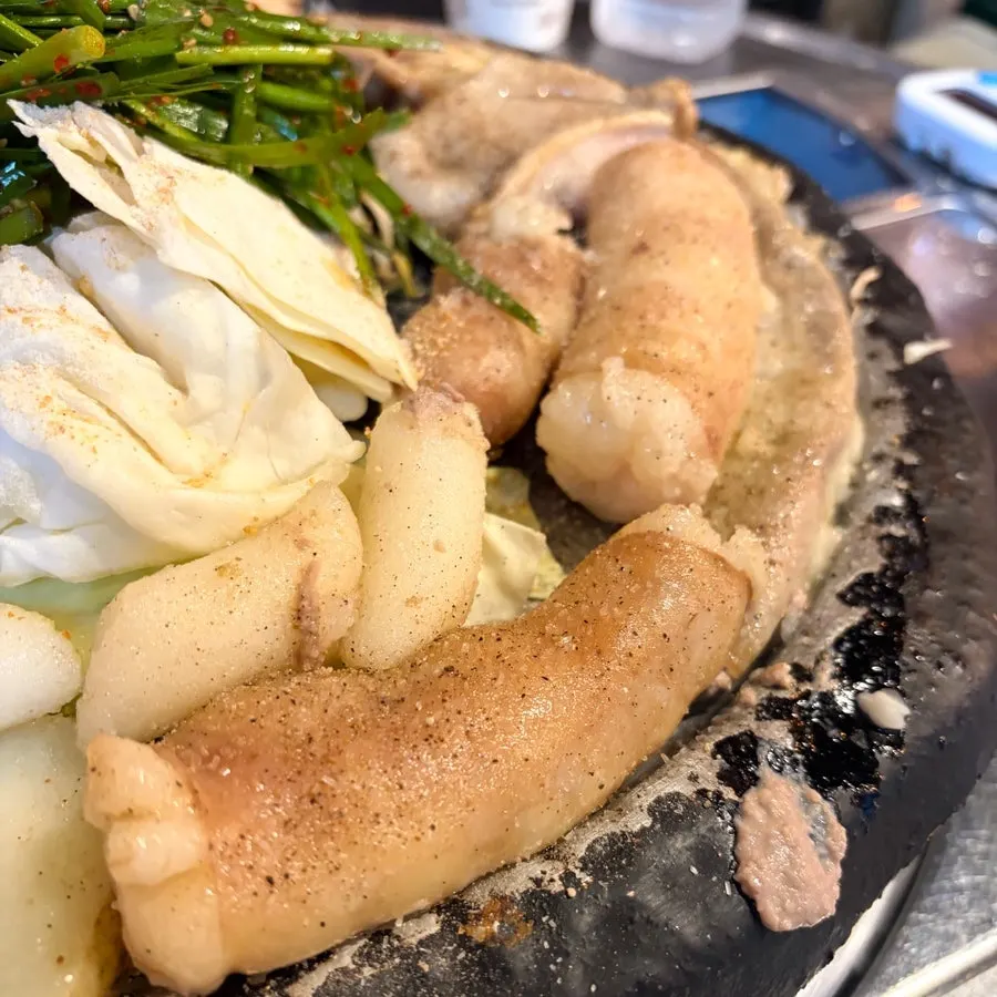 곱이 가득한 오동통한 한우 대창