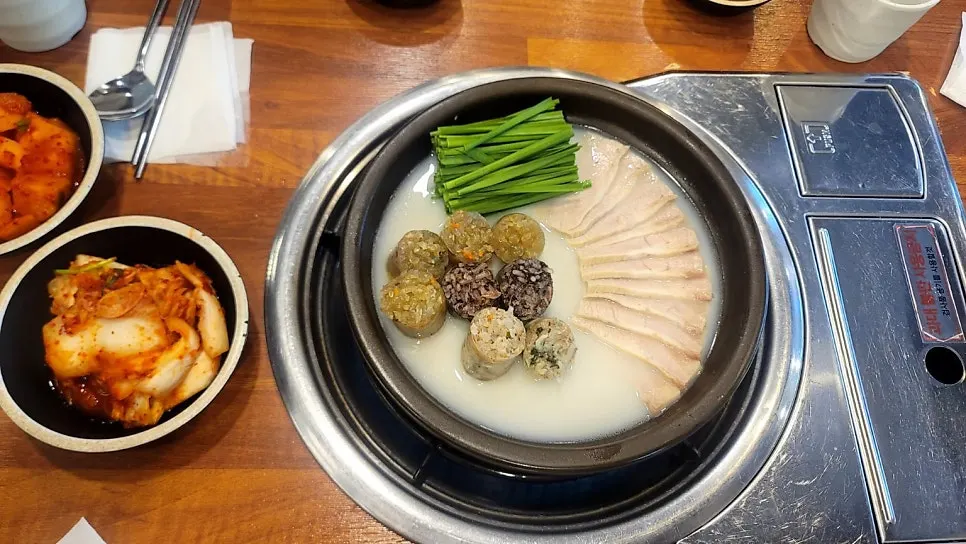 Bowl of sundaeguk served alongside the set