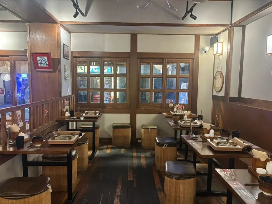 Interior atmosphere at Horanggul Bangi Branch