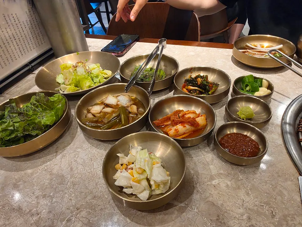 한티옥 한상 밑반찬 세팅