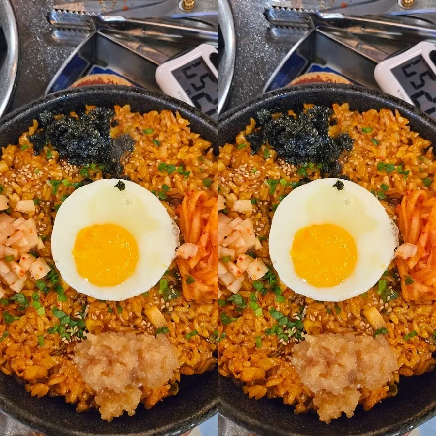 Kkakdugi fried rice ordered to finish the meal