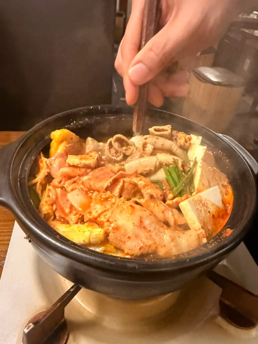 고기추가로 푸짐해진 곱창전골 클로즈업