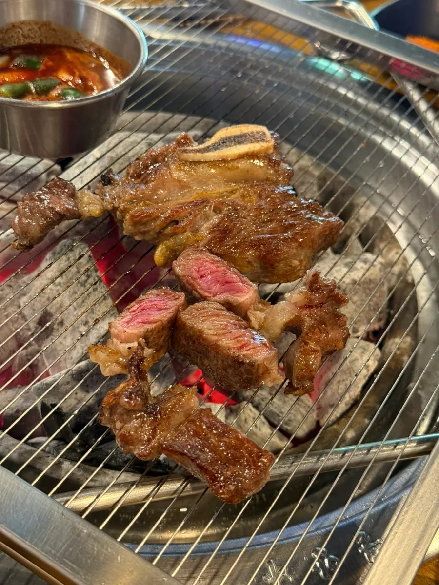 Snowflake galbi browning nicely on the grill