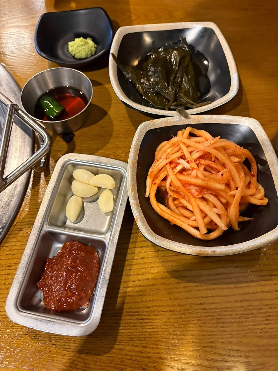 Menu board listing grilled cuts at Dangsan Odol