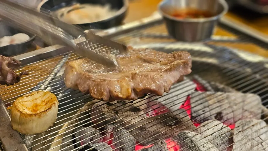 Meat fully grilled and sliced