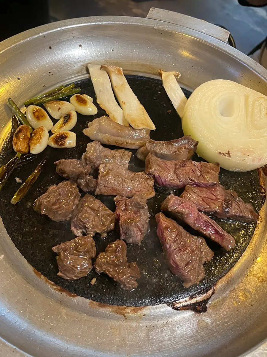 Grilled jebichuri, chimasal, and other specialty cuts