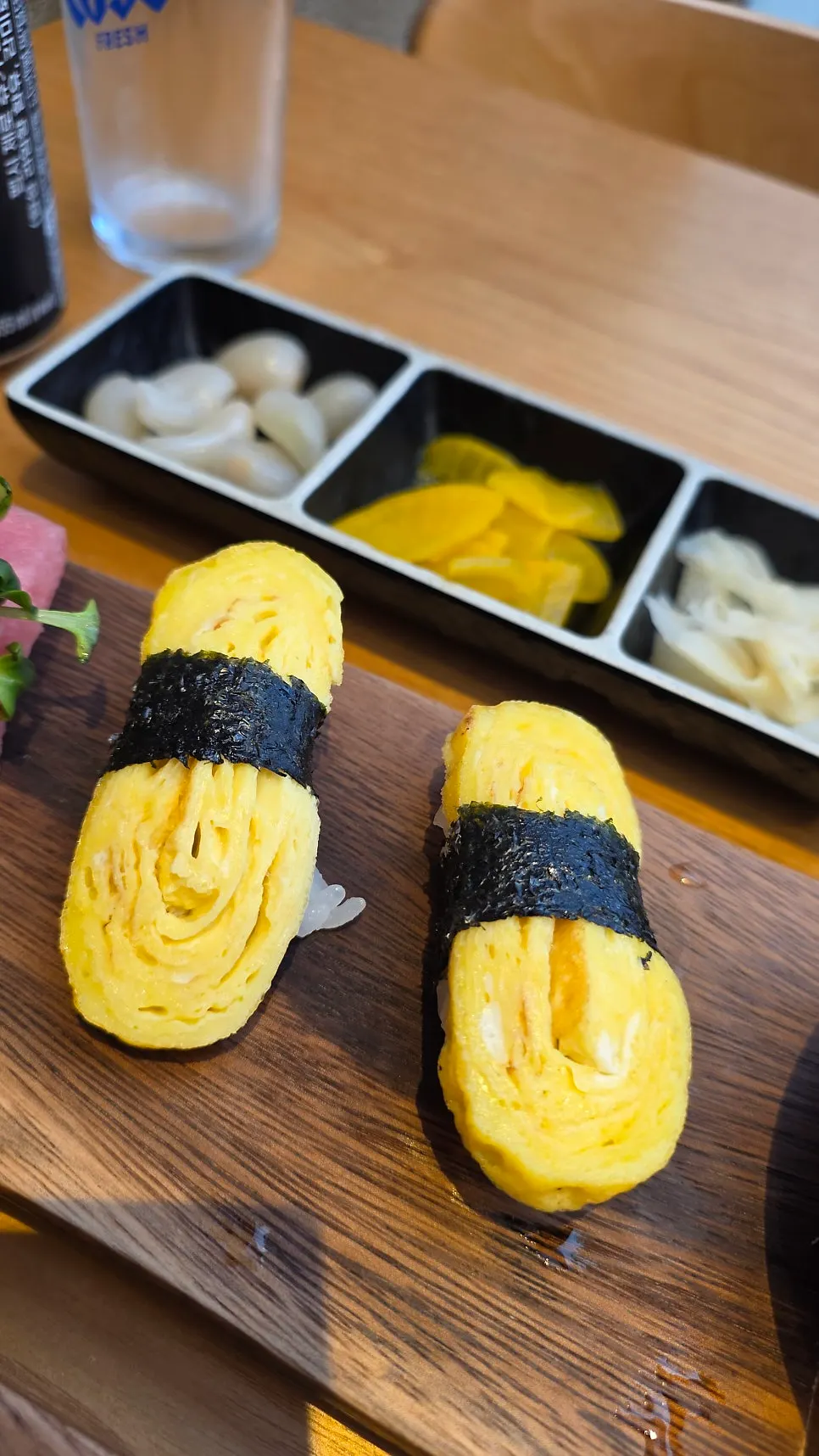 鮪魚壽司與雞蛋壽司