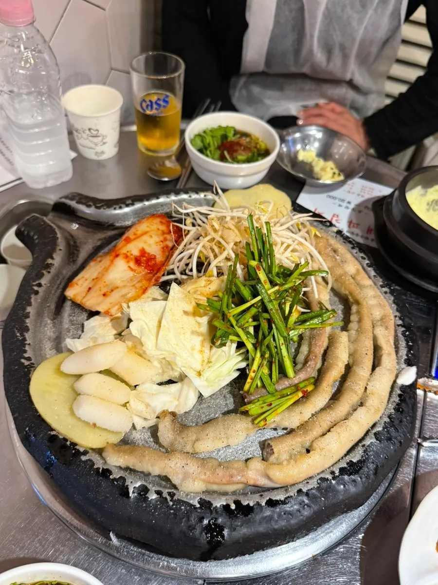 직원이 잘라주는 소곱창 2인분
