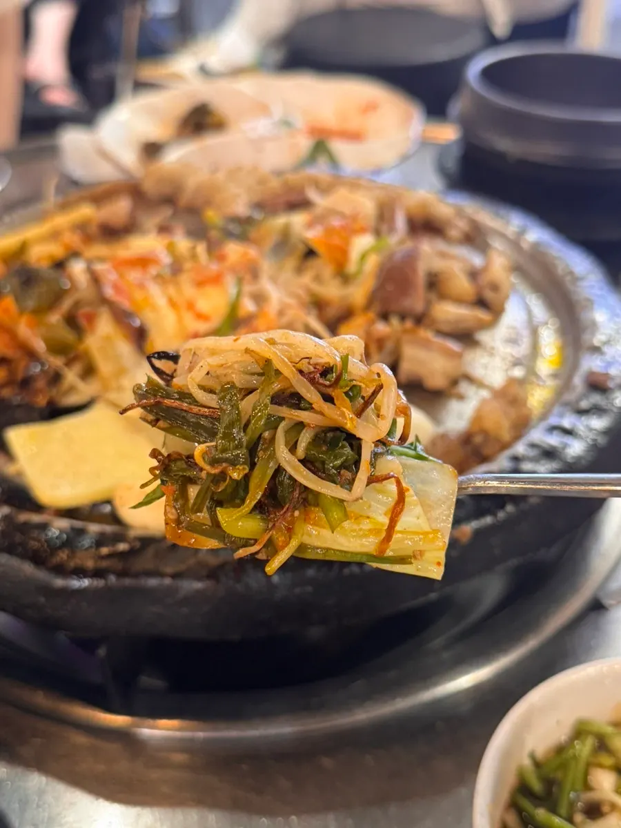 Gopchang served with minari-pickle garlic sauce