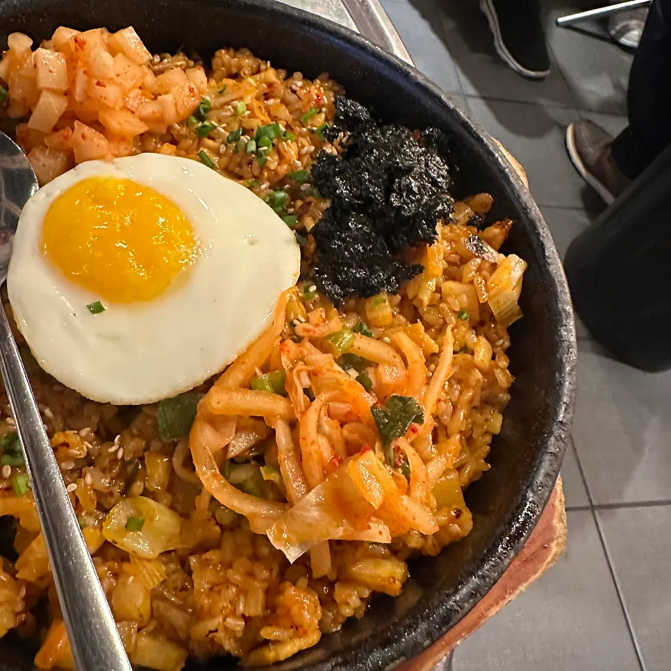 Kimchi fried rice packed with garlic