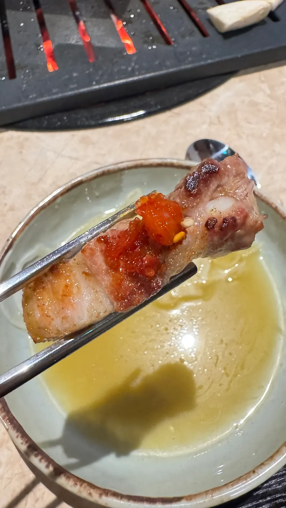 Galbi samgyeopsal with tart side dishes
