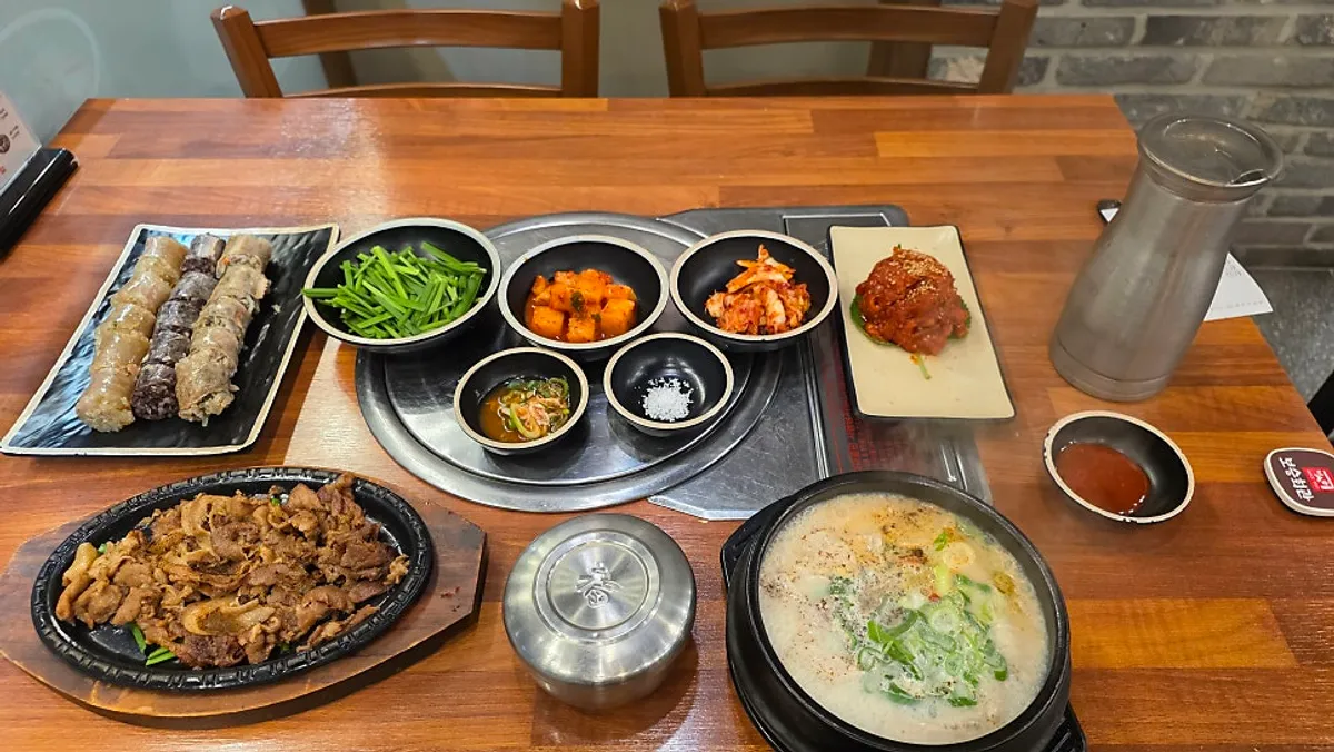 A gukbap meal at Boseung Hoegwan Bangi Branch