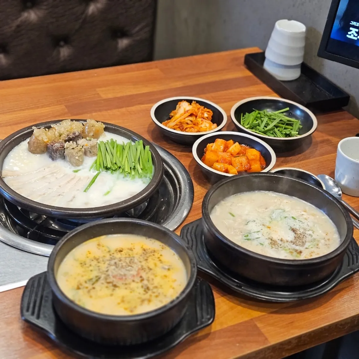 Gukbap lunch menu near Jamsil Station