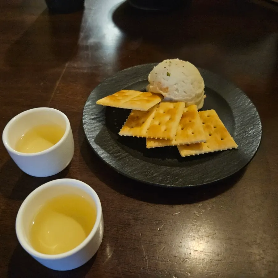 Korean fusion drinking dishes at Jojomomo
