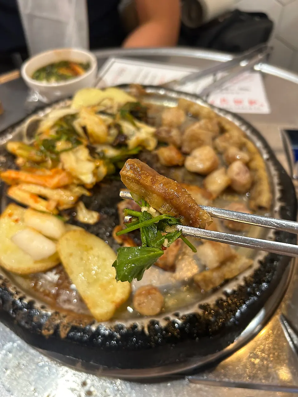 Gopchang and makchang cut into big chunks