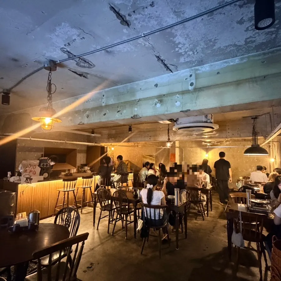 Atmospheric bar entrance